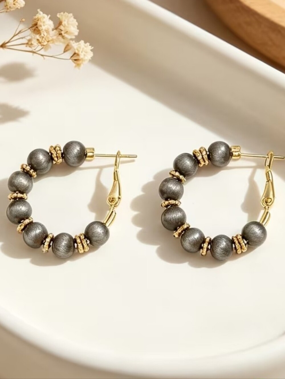 NEW! Chic Gold and Gray Pearl Medium Classy Hoop Earrings - Women's Jewelry